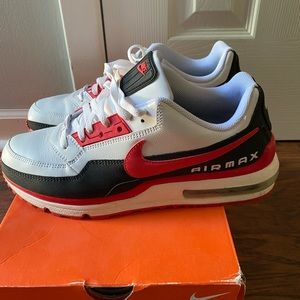 Men’s size 11.5 Nike air max